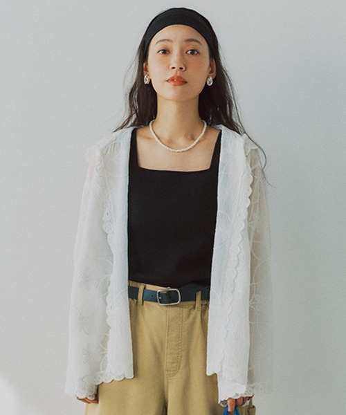 studio CLIP(スタディオクリップ)の「レースフードシャツブルゾン(シャツ/ブラウス・レディース・オフホワイト/ネイビー・FREE)」の4枚目の写真