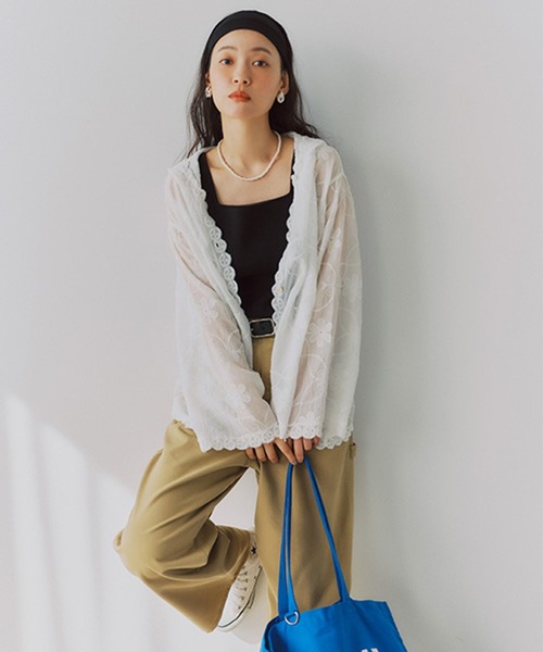 studio CLIP(スタディオクリップ)の「レースフードシャツブルゾン(シャツ/ブラウス・レディース・オフホワイト/ネイビー・FREE)」の6枚目の写真