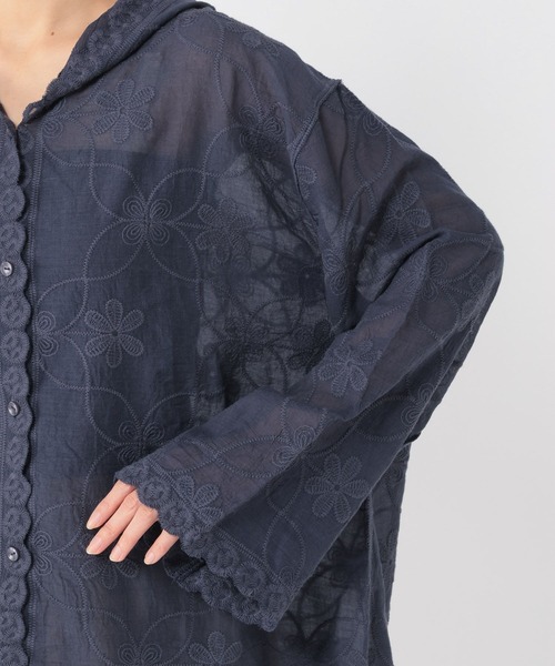 studio CLIP(スタディオクリップ)の「レースフードシャツブルゾン(シャツ/ブラウス・レディース・オフホワイト/ネイビー・FREE)」の21枚目の写真