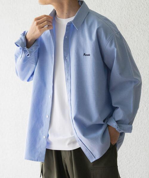 ITEMS URBANRESEARCH(アイテムズ アーバンリサーチ)の「刺繍 オックス レギュラーカラーシャツ(シャツ/ブラウス・メンズ・ホワイト/ブルー・MEDIUM/LARGE)」の1枚目の写真