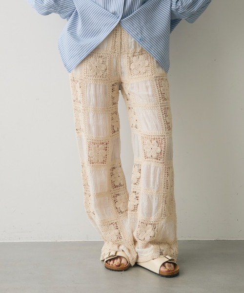 full/fill.(フルフィル)の「flower crochet patchwork pants / フラワークロシェパッチワークパンツ(その他パンツ・レディース・ホワイト/ナチュラル・FREE)」の14枚目の写真