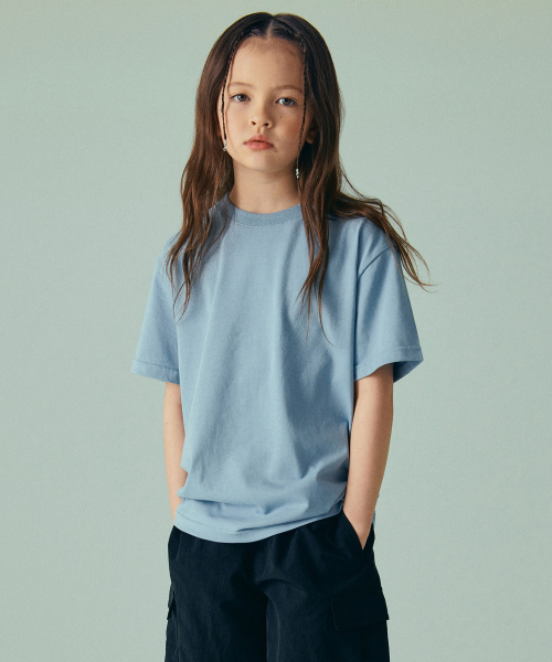 MUSINSA STANDARD KIDS（ムシンサスタンダードキッズ）の「[クールスタンダード] リラックスドクルーネックTシャツ [スカイブルー]（Tシャツ/カットソー・レディース・その他・110/120/130/140/150/160）」の3枚目の写真