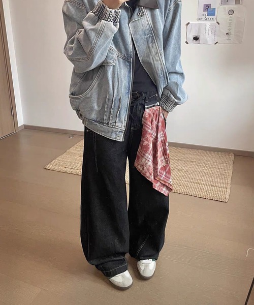 TOBEE(トゥビー)の「【TOBEE】カーブペインターデニムパンツ/スカーフ付き(デニムパンツ・メンズ・ブラック・SMALL/X-LARGE/MEDIUM/LARGE)」の2枚目の写真