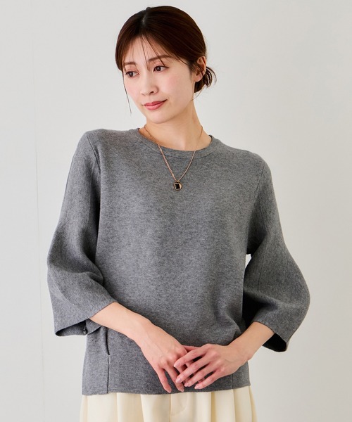 Jayro(ジャイロ)の「シルキータッチパフスリーブニット(Tシャツ/カットソー・レディース・ブラック/グレー/ホワイト系その他/レッド/イエロー・M)」の4枚目の写真