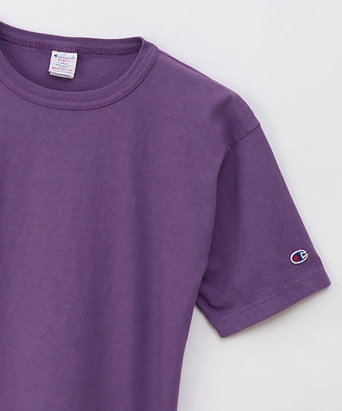 Champion（チャンピオン）の「【Champion/チャンピオン】メンズ MADE IN USA T1011(ティーテンイレブン) ショートスリーブTシャツ（Tシャツ/カットソー・メンズ・オレンジ/バイオレット/ブラック/ホワイト/チャコール/ネイビー/ゴールド/グレー系その他/モスグリーン/イエロー系その他/ブルー系その他/レッド系その他2/アーミー/ライトブルー/マルーン/イエロー・MEDIUM/SMALL/LARGE/X-LARGE）」の18枚目の写真