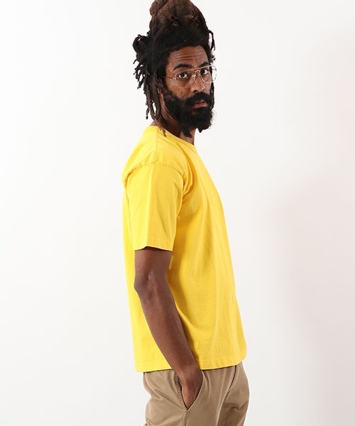 Champion（チャンピオン）の「【Champion/チャンピオン】メンズ MADE IN USA T1011(ティーテンイレブン) ショートスリーブTシャツ（Tシャツ/カットソー・メンズ・オレンジ/バイオレット/ブラック/ホワイト/チャコール/ネイビー/ゴールド/グレー系その他/モスグリーン/イエロー系その他/ブルー系その他/レッド系その他2/アーミー/ライトブルー/マルーン/イエロー・MEDIUM/SMALL/LARGE/X-LARGE）」の22枚目の写真