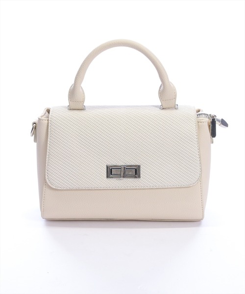 CLEAR BASIC（クリアベーシック）の「ロゴメタル2WAYフラップハンドバッグ［大人 カジュアル 着回し力抜群］（ハンドバッグ・レディース・ブラック/ブルーグレー/アイボリー・F）」の15枚目の写真