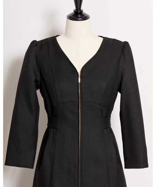 NOELA（ノエラ）の「フロントファスナーパイピングワンピース（ワンピース・レディース・ブラック/ベージュ・M/S）」の22枚目の写真