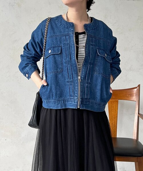 un dix cors（アンディコール）の「ノーカラージップデニムブルゾン（デニムジャケット・レディース・インディゴブルー/オフホワイト/ブルー・FREE）」の2枚目の写真