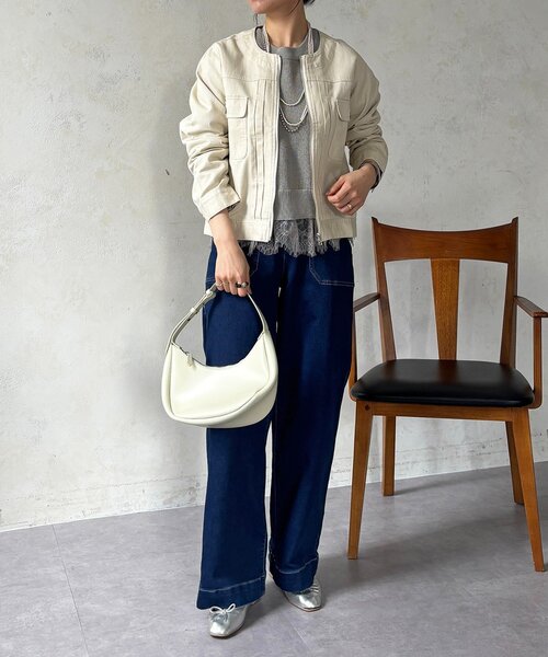 un dix cors（アンディコール）の「ノーカラージップデニムブルゾン（デニムジャケット・レディース・インディゴブルー/オフホワイト/ブルー・FREE）」の6枚目の写真