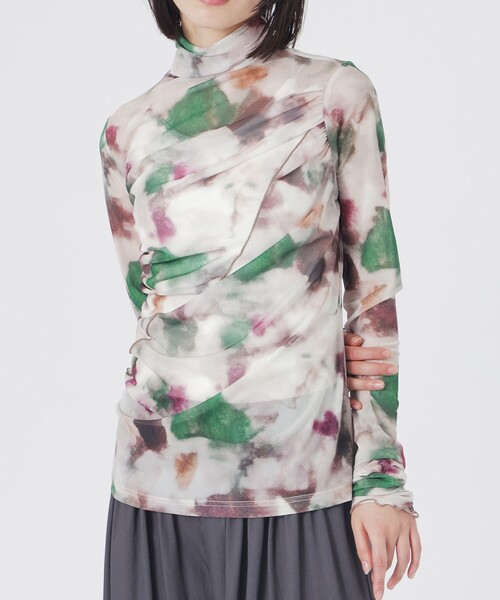 LOVELESS（ラブレス）の「ニュアンスプリントシアープルオーバー（Tシャツ/カットソー・レディース・ピンク系その他2/ホワイト系その他/ブラック・36）」の4枚目の写真