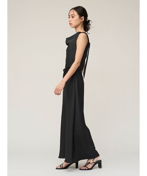 SNIDEL（スナイデル）の「ドレープキャミワンピース（ワンピース・レディース・その他/ブラック/アイボリー・1/0）」の4枚目の写真