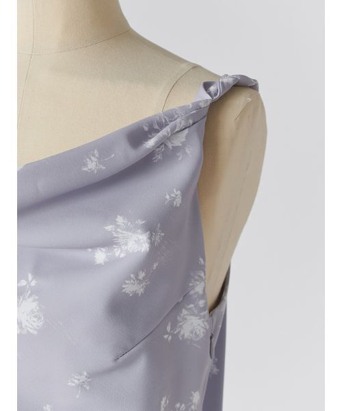 SNIDEL（スナイデル）の「ドレープキャミワンピース（ワンピース・レディース・その他/ブラック/アイボリー・1/0）」の13枚目の写真