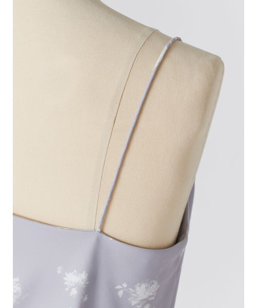 SNIDEL（スナイデル）の「ドレープキャミワンピース（ワンピース・レディース・その他/ブラック/アイボリー・1/0）」の22枚目の写真