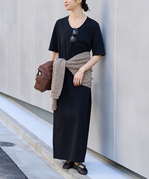 RIVE DROITE（リヴドロワ）の「予約【接触冷感・紫外線防止素材】ゴブソデカットソーワンピース（ワンピース・レディース・ブラック/ブラウン・40/38/36）」の8枚目の写真