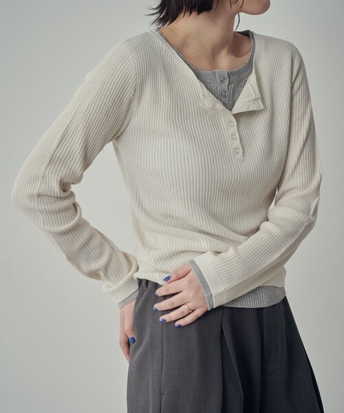 goocy（グーシー）の「配色ヘンリープルオーバー（ニット/セーター・レディース・チャコールグレー/アイボリー/グレー・FREE）」の10枚目の写真