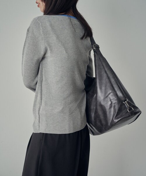 goocy（グーシー）の「配色ヘンリープルオーバー（ニット/セーター・レディース・チャコールグレー/アイボリー/グレー・FREE）」の14枚目の写真