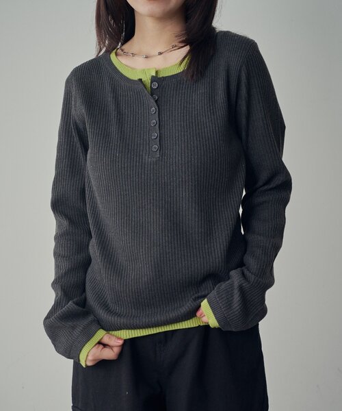 goocy（グーシー）の「配色ヘンリープルオーバー（ニット/セーター・レディース・チャコールグレー/アイボリー/グレー・FREE）」の21枚目の写真