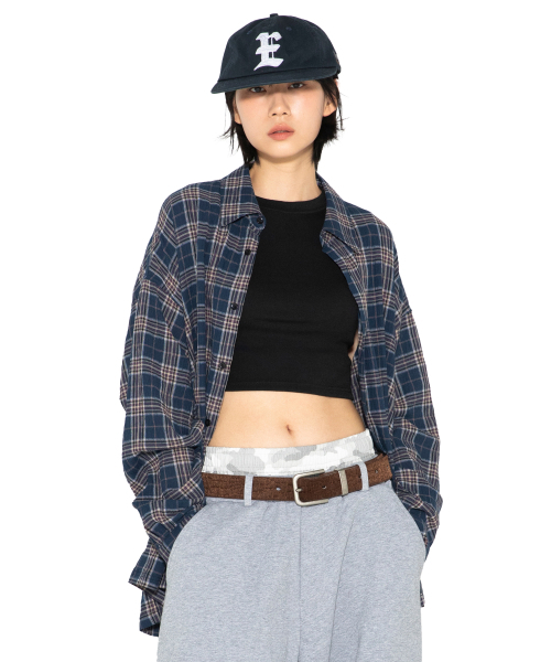 XTONZ（エクストーンズ）の「XTS042 ライトチェックシャツ (ネイビー)（シャツ/ブラウス・レディース・その他・MEDIUM/LARGE）」の2枚目の写真