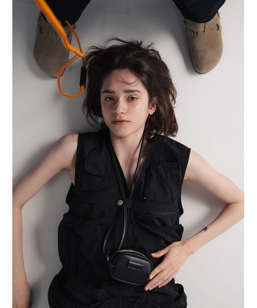ELCHELE(エルチェレ)の「EPIC UTILITY VEST(ベスト・レディース・ライトブルー/アイボリー/ブラック・FREE)」の18枚目の写真