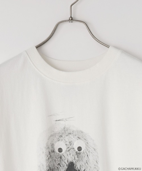 LOWRYS FARM（ローリーズファーム）の「【ガチャピン・ムック】Tシャツ　658174（Tシャツ/カットソー・レディース・オフホワイト/チャコールグレー・FREE）」の7枚目の写真