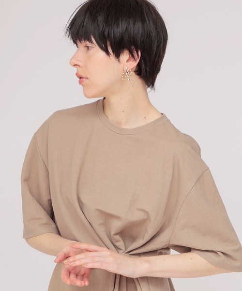 DRESSLAVE(ドレスレイブ)の「natural wrinkles tuck pullover cutsew(ナチュラルリンクルタックプルオーバー)(Tシャツ/カットソー・レディース・ホワイト/ベージュ・38)」の6枚目の写真