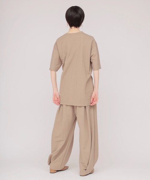 DRESSLAVE(ドレスレイブ)の「natural wrinkles tuck pullover cutsew(ナチュラルリンクルタックプルオーバー)(Tシャツ/カットソー・レディース・ホワイト/ベージュ・38)」の12枚目の写真