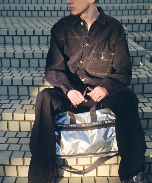 LeSportsac（レスポートサック）の「【LeSportsac for ADAM ET ROPE'】Exclusive Deluxe Med Weeknder（ボストンバッグ・レディース・シルバー・FREE）」の3枚目の写真