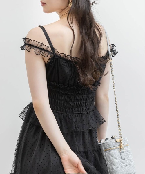 RANDA(ランダ)の「チュールフリルキャミワンピース(ワンピース・レディース・ブルー/ネイビー/ドット・1/0)」の7枚目の写真