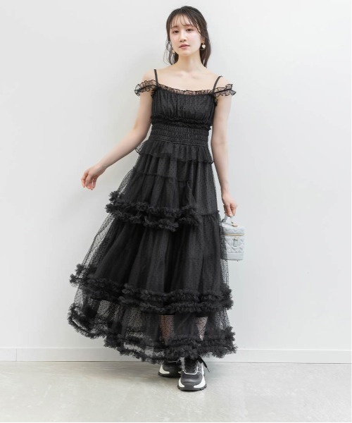 RANDA(ランダ)の「チュールフリルキャミワンピース(ワンピース・レディース・ブルー/ネイビー/ドット・1/0)」の8枚目の写真