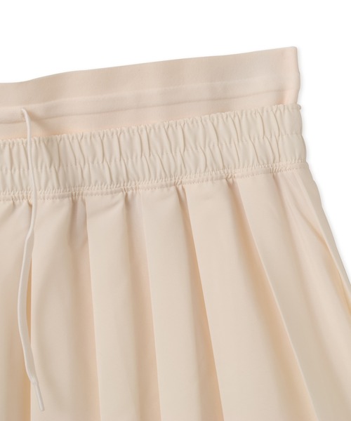 NIKE（ナイキ）の「NIKE AS WMNS NSW KNIFE PLEAT SKIRT / ナイキ ウィメンズ NSW ナイフ プリーツ スカート 【SP】（スカート・レディース・ブラック/ベージュ・M/L/S）」の11枚目の写真