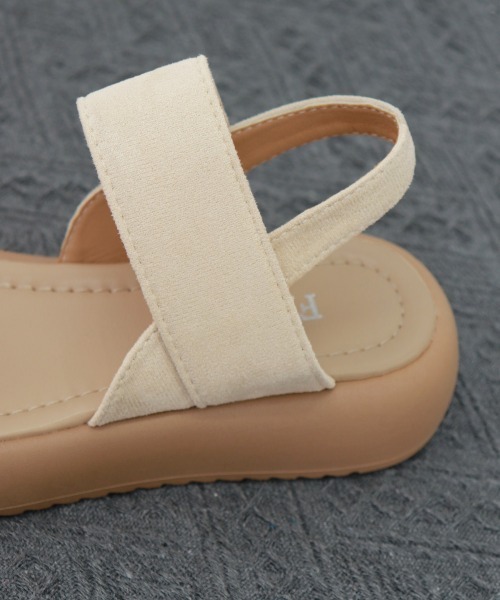 Miniministore(ミニミニストア)の「厚底サンダル ビーチサンダル 美脚 夏靴(サンダル・レディース・ブラック/アイボリー/キャメル・24.0cm/23.5cm/23.0cm/22.5cm/25.0cm/24.5cm)」の7枚目の写真