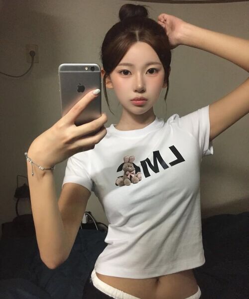 LMCの「WM BUNNY OG CROPPED TEE brown（Tシャツ/カットソー・レディース・その他・SMALL/MEDIUM）」の11枚目の写真