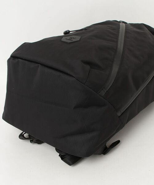 hummel(ヒュンメル)の「hummel/ヒュンメル CITY WP BACKPACK(バックパック/リュック・レディース・ブラック・FREE)」の13枚目の写真