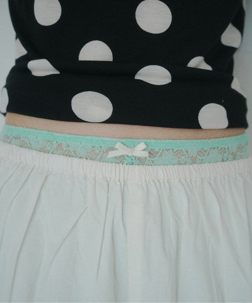 FEKETE(フェケテ)の「polka dot tee / ドットTシャツ(Tシャツ/カットソー・レディース・ホワイト/ブラック・MEDIUM/SMALL/LARGE)」の22枚目の写真