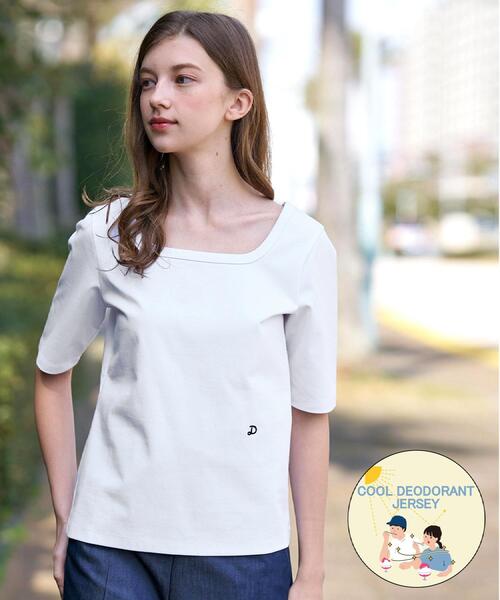 DRESSTERIOR(ドレステリア)の「【接触冷感/UVカット/抗菌防臭/しわ防止】クールデオドラント スクエアネックプルオーバー(Tシャツ/カットソー・レディース・ホワイト/ブルー系その他/ブラック/ブラウン系その他・34/36/38)」の2枚目の写真