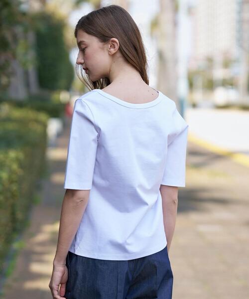 DRESSTERIOR(ドレステリア)の「【接触冷感/UVカット/抗菌防臭/しわ防止】クールデオドラント スクエアネックプルオーバー(Tシャツ/カットソー・レディース・ホワイト/ブルー系その他/ブラック/ブラウン系その他・34/36/38)」の17枚目の写真