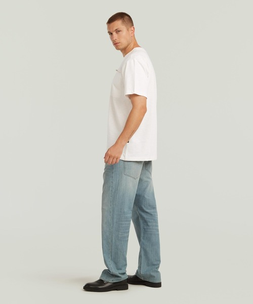 G-STAR(ジースター)の「Distressed Zip Pocket T-Shirt/ジップポケットディテールスラブレギュラーTシャツ(Tシャツ/カットソー・メンズ・オフホワイト/グレー系その他/グリーン系その他・X-LARGE/X-SMALL/LARGE/MEDIUM/SMALL)」の7枚目の写真
