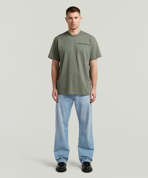 G-STAR(ジースター)の「Distressed Zip Pocket T-Shirt/ジップポケットディテールスラブレギュラーTシャツ(Tシャツ/カットソー・メンズ・オフホワイト/グレー系その他/グリーン系その他・X-LARGE/X-SMALL/LARGE/MEDIUM/SMALL)」の18枚目の写真