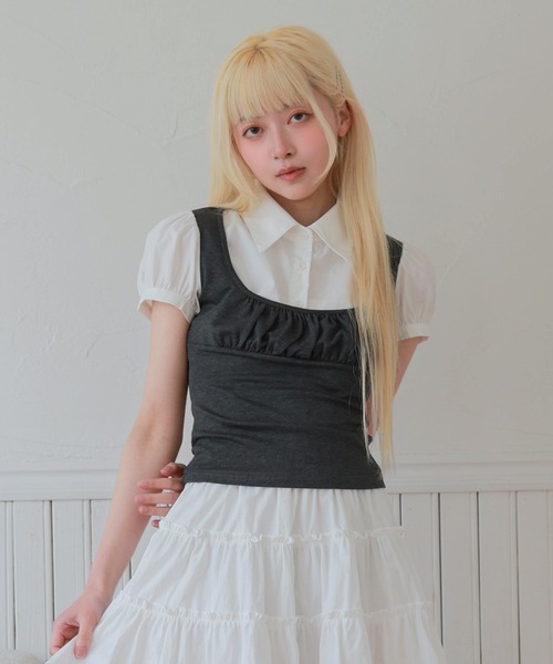 LiLIN(リリン)の「フェイクレイヤード パフスリーブ デザイン トップス(シャツ/ブラウス・レディース・ライトブルー/グレー/チャコールグレー・FREE)」の4枚目の写真
