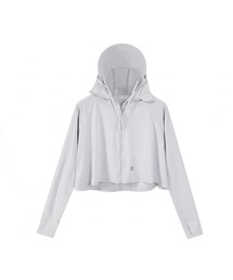 by LEGNA（バイレグナ）の「完全防備接触冷感UVカットショートパーカー（パーカー）」