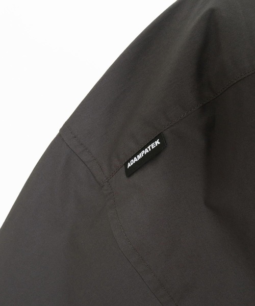 ADAM PATEK(アダムパテック)の「ADAMPATEK/ap embroidery stand collar shirt/タイプライタースタンド半袖ルーズシャツ(シャツ/ブラウス・メンズ・グレー/ホワイト/ダークグレー・2/1)」の13枚目の写真
