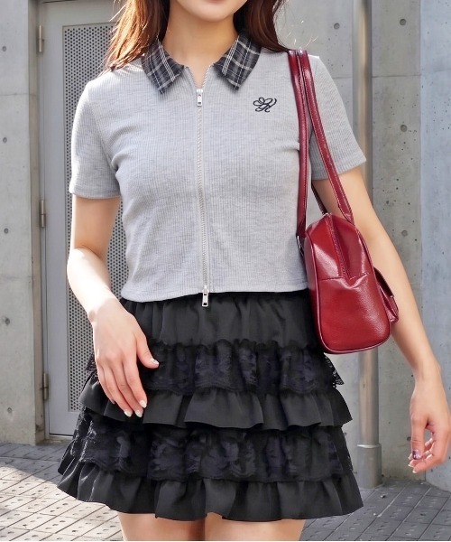 FUN(ファン)の「チェックエリジップカットソー(Tシャツ/カットソー・レディース・ブラック/オフホワイト/グレー・FREE)」の3枚目の写真