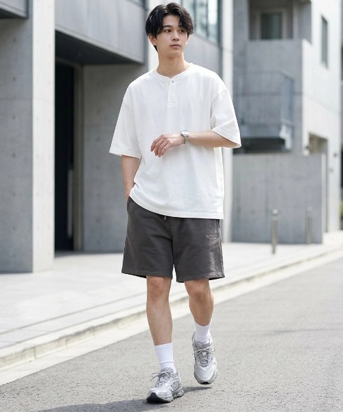 Mark Gonzales(マーク・ゴンザレス)の「2026SS Mark Gonzales/マーク ゴンザレス ヘビーウエイト 裏毛 ピグメント加工 スウェットワイドショートパンツ レディース メンズ ハーフパンツ(その他パンツ・メンズ・ブラウン/ブラック/ネイビー・LL/L/M)」の15枚目の写真