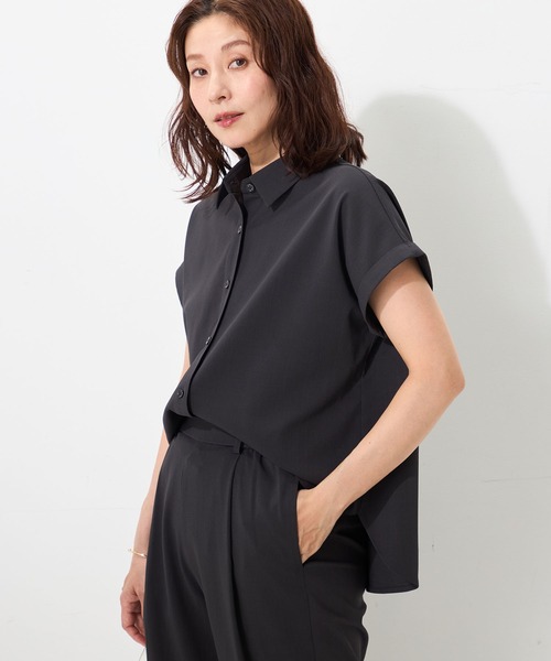 GALLORIA(ギャローリア)の「【セットアップで着られる】衿付ターンバックシャツ(シャツ/ブラウス・レディース・チャコールグレー/ベージュ/ブルー・L/LL/M/S)」の2枚目の写真
