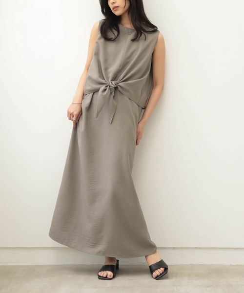 for/c（フォーシー）の「ノットレイヤードワンピース【サスティナブル】（ワンピース・レディース・スミクロ/カーキ・M/PM/TM/L）」の9枚目の写真