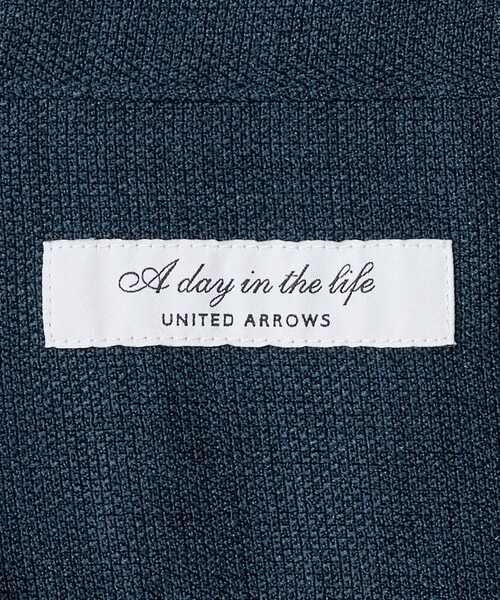 A DAY IN THE LIFE UNITED ARROWS（アデイインザライフユナイテッドアローズ）の「スラブオックス カッタウェイカラーシャツ-吸水速乾・通気性-＜A DAY IN THE LIFE＞（シャツ/ブラウス・メンズ・ネイビー/ベージュ/ホワイト・L/M/S/XL）」の14枚目の写真