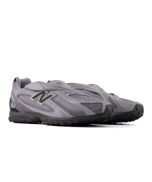 NEW BALANCE(ニューバランス)の「204V(スニーカー・メンズ・ライトベージュ/グレー・27.0cm/27.5cm/28.0cm/28.5cm/29.0cm/30.0cm/24.0cm/24.5cm/25.0cm/25.5cm/26.0cm/26.5cm/22.5cm/23.0cm/23.5cm)」の3枚目の写真