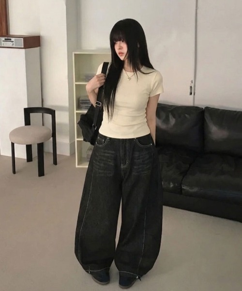 SHEPP（シープ）の「《大人気トップスの半袖新作！》サイド シャーリング ウエストギャザー半袖Tシャツ / 華奢見え スタイルアップ ドレープトップス（Tシャツ/カットソー・レディース・ライトグレー/ブラック/ホワイト/アイボリー・M/S）」の8枚目の写真