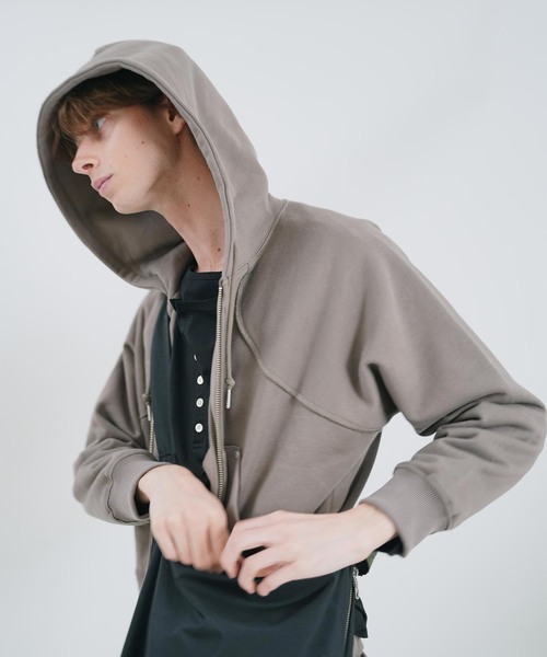 NOCTO ARCHIVE(ノクトアーカイブ)の「NOCTO ARCHIVE/ノクト アーカイブ Studs Zip Hoodie(パーカー・メンズ・グレー/ブラック・MEDIUM/LARGE)」の17枚目の写真